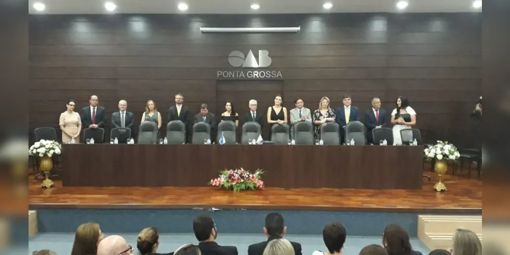 Rubia Carla Goedert e Ricardo Machado assumem como presidente e vice, respectivamente
