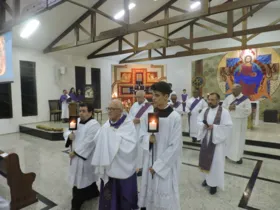 O bispo dom Sergio entregou oficialmente a capela do Santíssimo