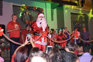 Antes da entrada do Noel o público acompanhou a Cantata de Natal
