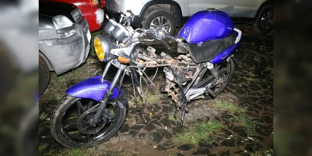 Motocicleta Suzuki estava em alerta de furto