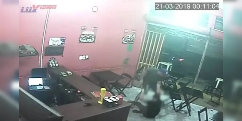Imagem ilustrativa da imagem PM é preso após agredir funcionária de restaurante