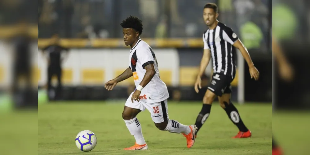 Vasco vence em casa, mas placar do primeiro jogo garante vaga ao Santos