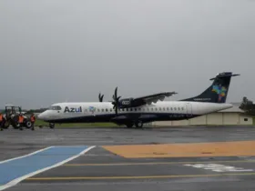 A oferta da Azul prevê a compra de 21 slots (autorizações de pouso e decolagem), que a Avianca detém atualmente no Aeroporto de Congonhas; 14, no Santos Dumont, e 7 no aeroporto de Brasília