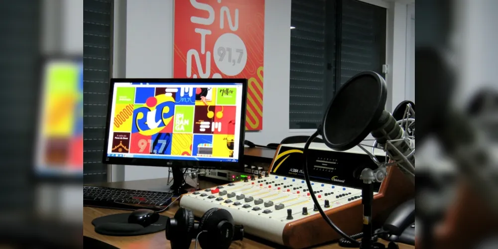 Em 18 de março de 2019 a rádio começou a veicular na FM