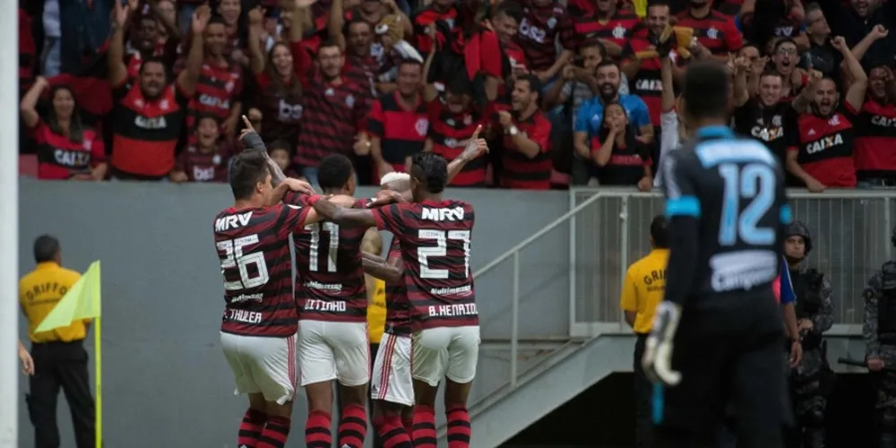 Flamengo vence o CSA por 2 a 0 em jogo da nona rodada da Série A