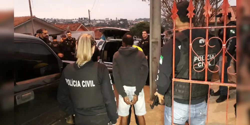 Imagem ilustrativa da imagem Policiais civis fazem buscas no cadeião de Ponta Grossa