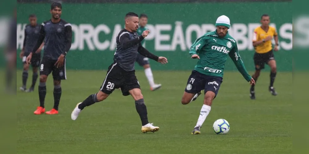 Operário e Palmeiras-SP em jogo-treino na tarde desta quinta-feira (4)