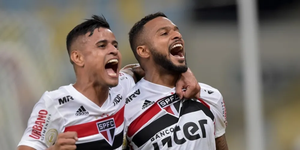 São Paulo engata a segunda vitória consecutiva no Brasileirão