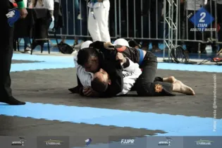 Antônio Sousa Junior participou da segunda etapa do Campeonato Paranaense de Jiu-jitsu.