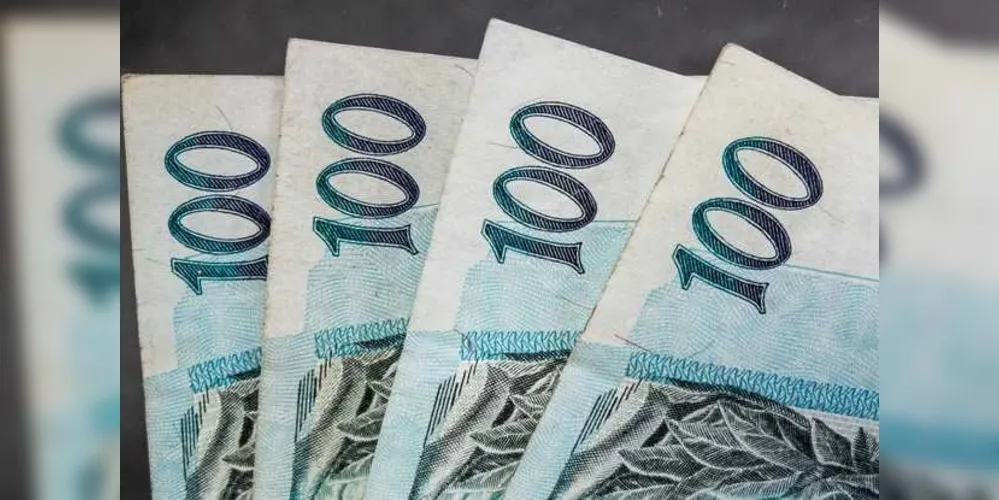 Imagem ilustrativa da imagem LDO prevê salário mínimo de R$ 1040 no próximo ano