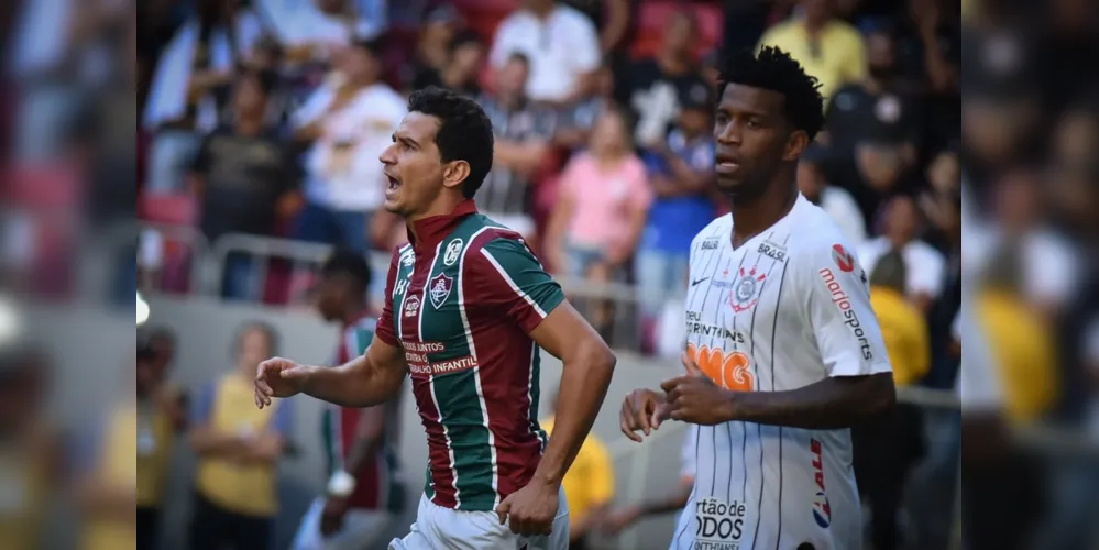 Imagem ilustrativa da imagem Fluminense vence Corinthians com ‘frango’ de Cássio