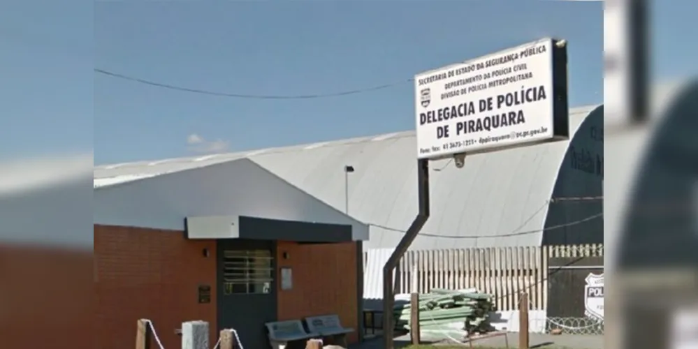 O acusado ficará preso na Delegacia de Piraquara para responder por feminicídio.