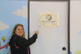 Biblioteca de escola municipal agora se chama Professora Maria Elganei Maciel