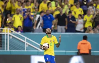 Na última sexta (6), o craque voltou a defender a seleção brasileira, com direito ao gol que garantiu o empate contra a Colômbia