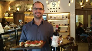 O Lumen Music and Wine traz uma experiência que une degustação, gastronomia e música das 15h30 às 20 horas