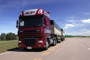 Imagem ilustrativa da imagem DAF completa 6 anos em PG com 7 mil caminhões produzidos