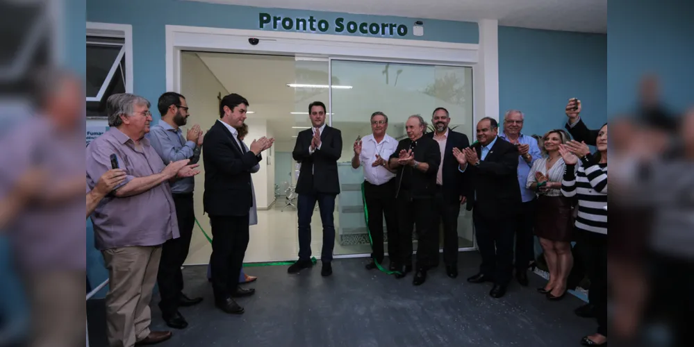 Governador Carlos Massa Ratinho Júnior inaugurou nesta quarta-feira (16) o novo pronto-socorro do Hospital São Vicente de Paulo
