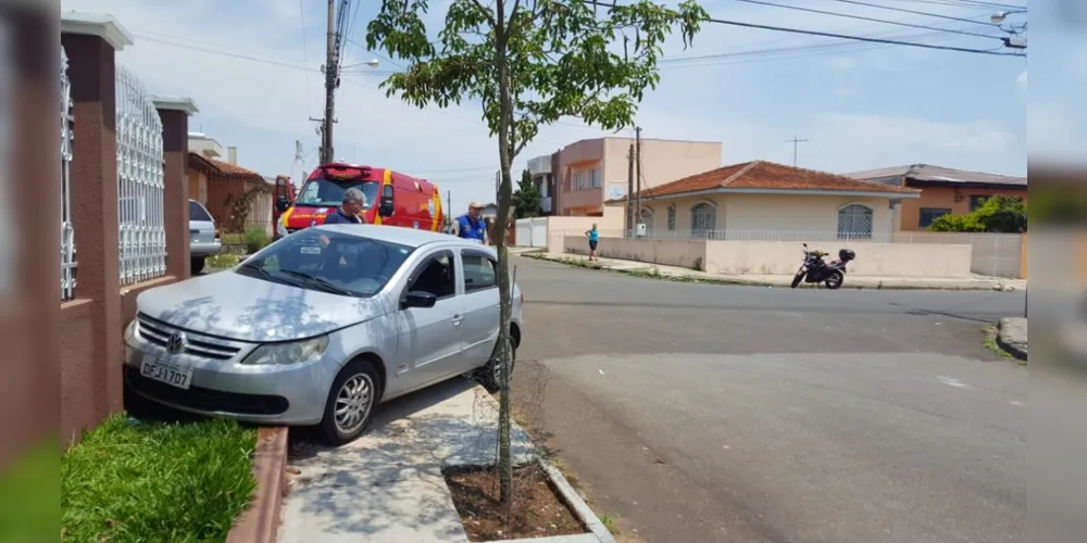 Imagem ilustrativa da imagem Acidente entre dois carros deixa um ferido no Órfãs