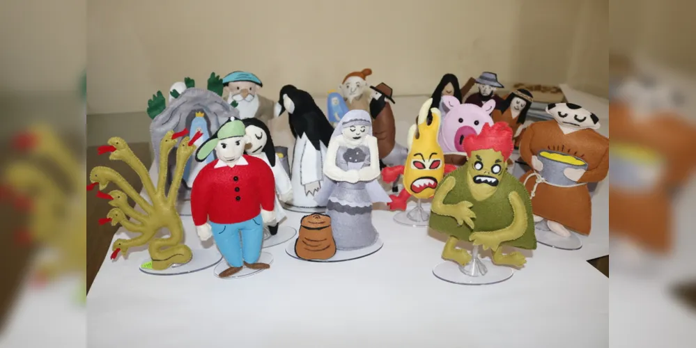 Os mascotes foram produzidos baseados nos desenhos do artista James Robson França