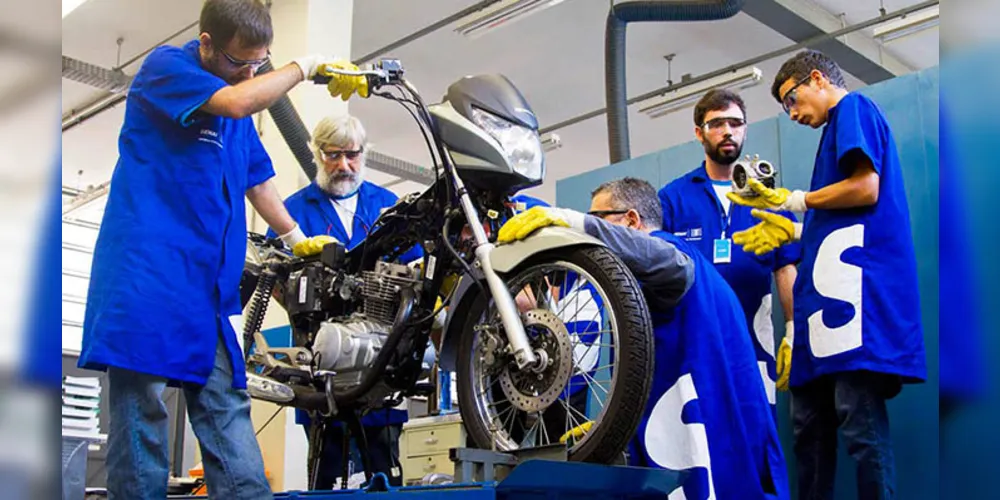 Para o curso de Noções de Mecânica de Motocicletas, ofertado pelo SENAI , são 26 vagas