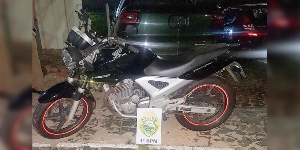 Moto foi encontrada pelo Pelotão de Choque da PM abandonada no Boa Vista