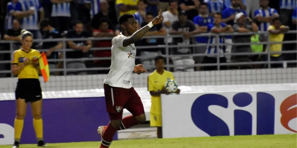 Yoni Gonzáles marcou o gol da vitória do Tricolor e tira os cariocas da zona da degola
