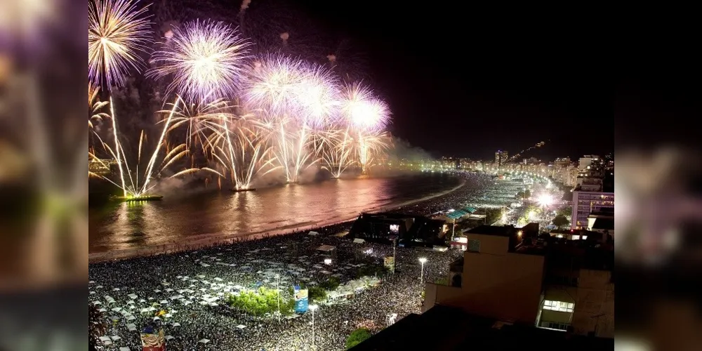 Festas de Ano Novo pelo Brasil vão atrair turistas e aquecer a economia