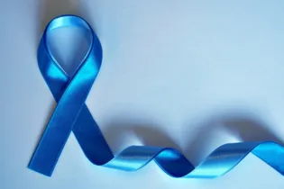 O mês de novembro é dedicado à conscientização sobre o câncer de próstata e a saúde do homem.