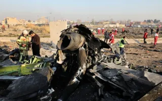 Boeing 737-800 da Ukraine International Airlines caiu minutos após decolar do aeroporto de Teerã, capital iraniana na quarta-feira. Todas as 176 pessoas a bordo morreram