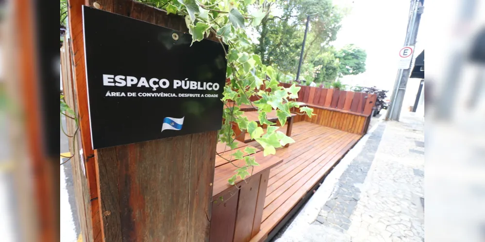 O espaço foi custeado por empresários, mas cumpre função de espaço público