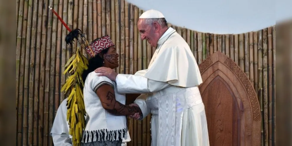 Francisco pede aos bispos, "especialmente os da América Latina", a enviarem mais missionários para que desenvolvam o seu trabalho na Amazônia