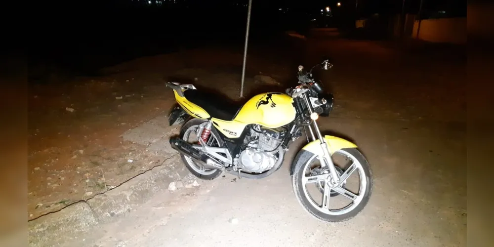 Imagem ilustrativa da imagem Acidente entre motos deixa jovem ferido em Uvaranas
