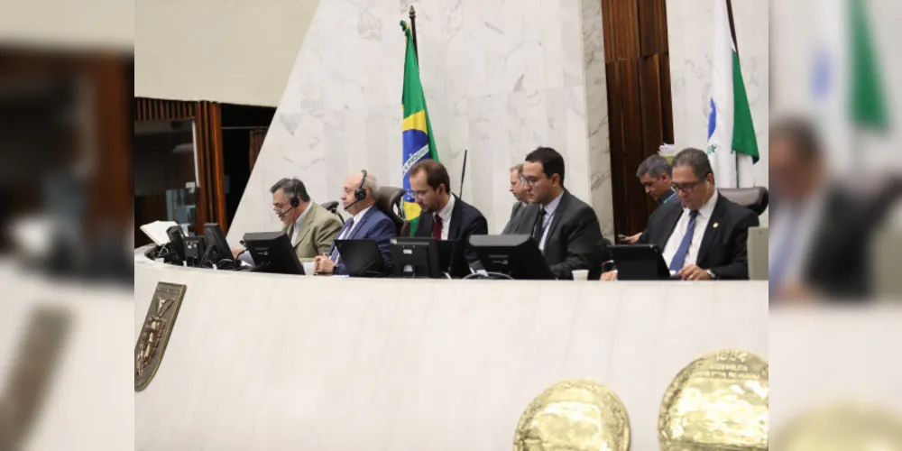 Beto Preto falou aos deputados sobre as ações de enfrentamento ao coronavírus no Paraná