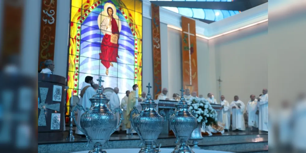 Missa do Crisma, quando são abençoados os óleos usados pela Igreja, não será celebrada
