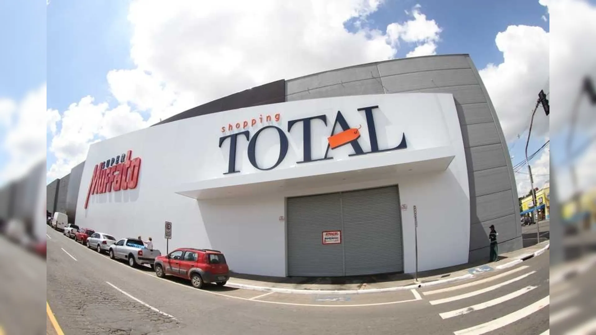 Shopping Total de PG suspende as atividades