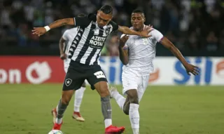 Mesmo sem Honda, Botafogo fez o suficiente para vencer o Tricolor paranaense