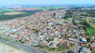 Imagem ilustrativa da imagem Prefeitura de Carambeí determina fechamento do comércio