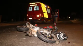 Imagem ilustrativa da imagem Motociclista fica ferido após colisão na Siqueira Campos