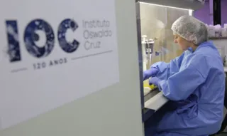 Imagem ilustrativa da imagem Fiocruz recebe R$ 100 milhões para produção de vacina