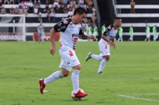 O atleta paraguaio, 25 anos, sai do alvinegro para jogar no CSA, clube que atuou em 2019 