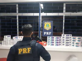 Três pessoas foram flagradas com produtos contrabandeados do Paraguai em ônibus de linha