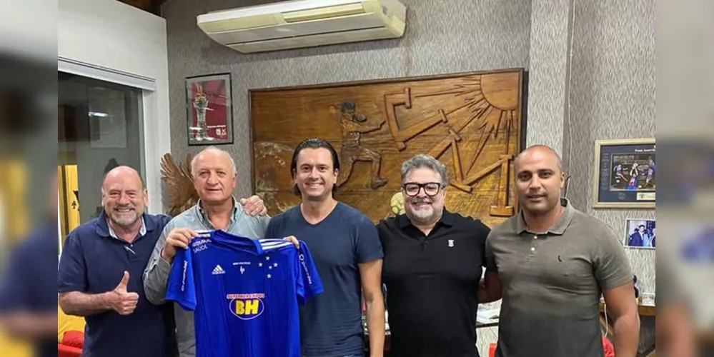 Felipão tem como principal missão livrar o Cruzeiro do rebaixamento à Série C