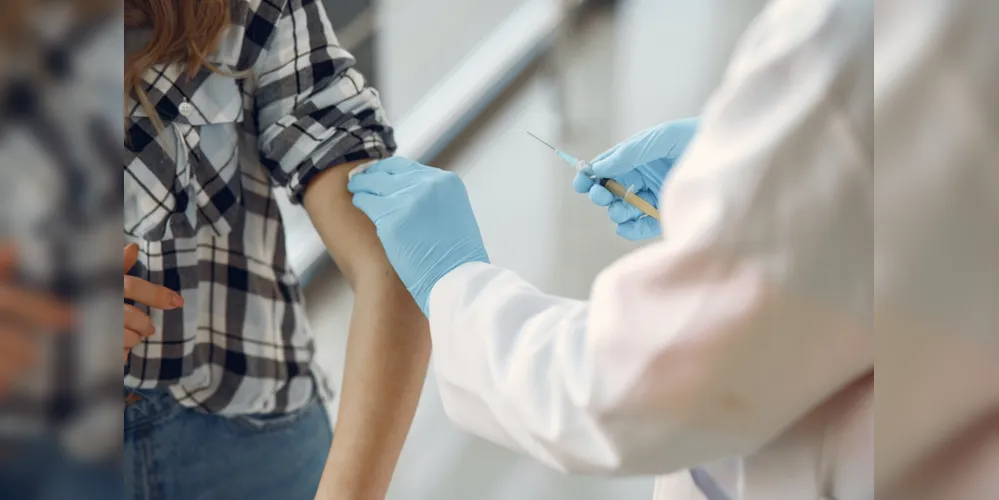 A BBIBP-CorV é uma das pelo menos dez candidatas a vacina desenvolvidas em todo mundo a entrarem na Fase 3 de testes. 