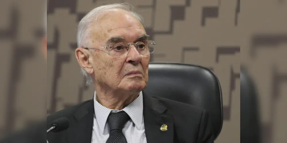 Senador criticou isolamento social e defendia uso da cloroquina no tratamento da covid-19