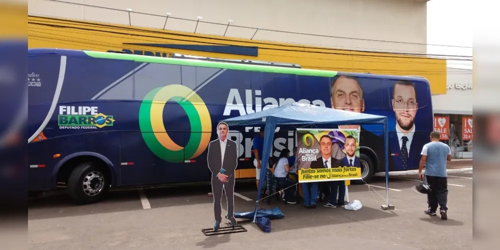Direita PG promove mutirão de assinaturas para partido de Bolsonaro