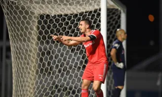 Galhardo volta a dar show e marca os dois gols da vitória colorada em Bragança Paulista