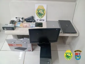 Objetos roubados do escritório estavam na casa onde a dupla foi presa, em Uvaranas