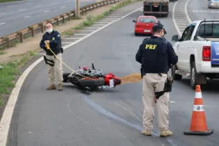 Imagem ilustrativa da imagem Motociclista morre após sofrer queda na BR-376