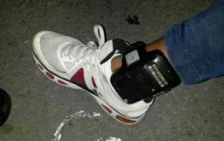 Imagem ilustrativa da imagem Homem é pego com tornozeleira eletrônica falsa em Balneário Camboriú