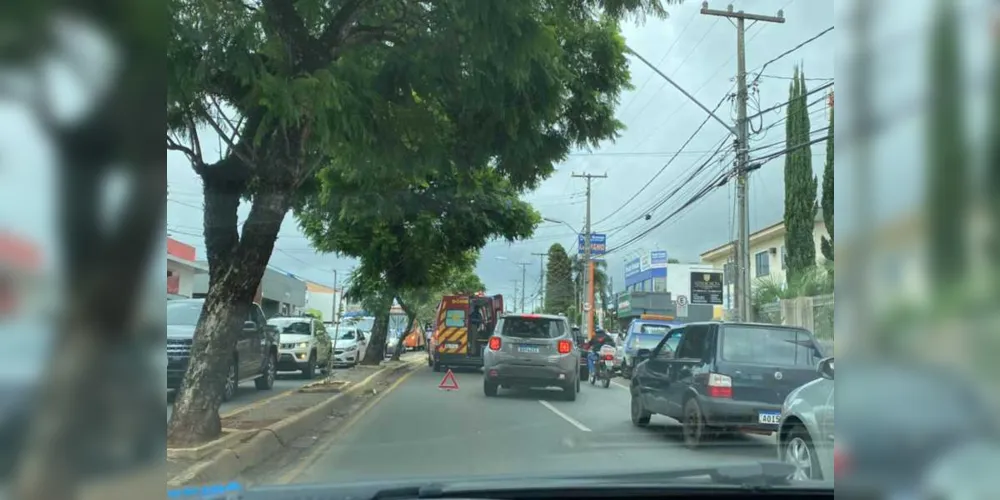 Imagem ilustrativa da imagem Acidente deixa trânsito lento na Visconde de Mauá